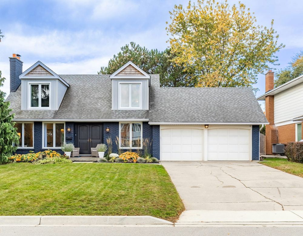 Garage doors & curb appeal